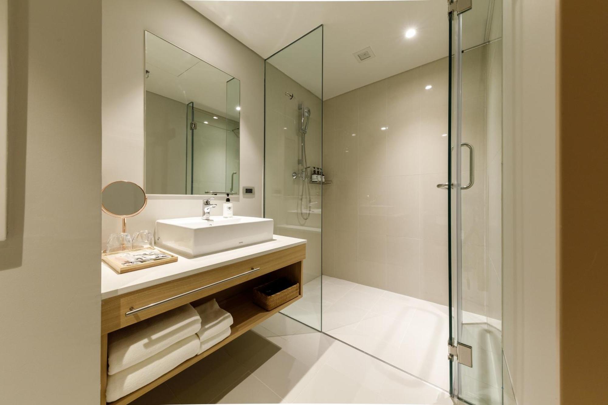 Nishitetsu Hotel Croom Bangkok Silom Esterno foto