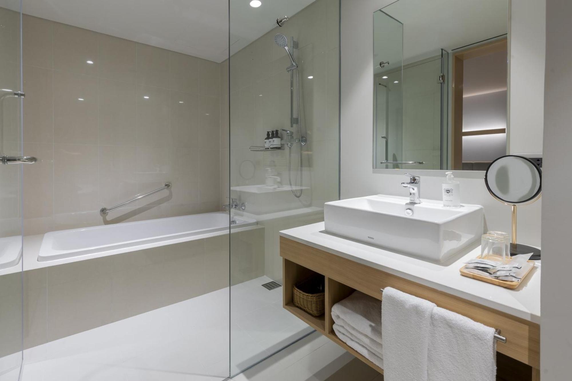 Nishitetsu Hotel Croom Bangkok Silom Esterno foto